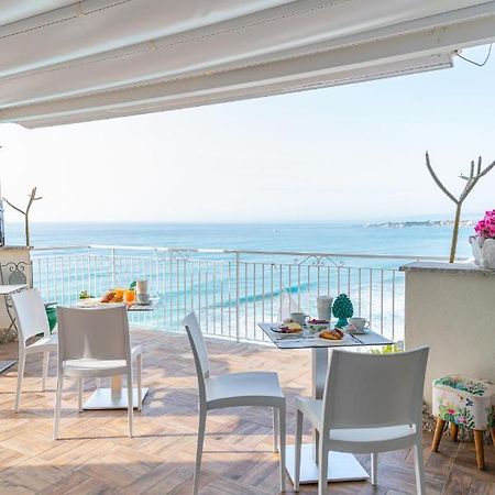 Bed and Breakfast Bellavista Taormina Exterior foto