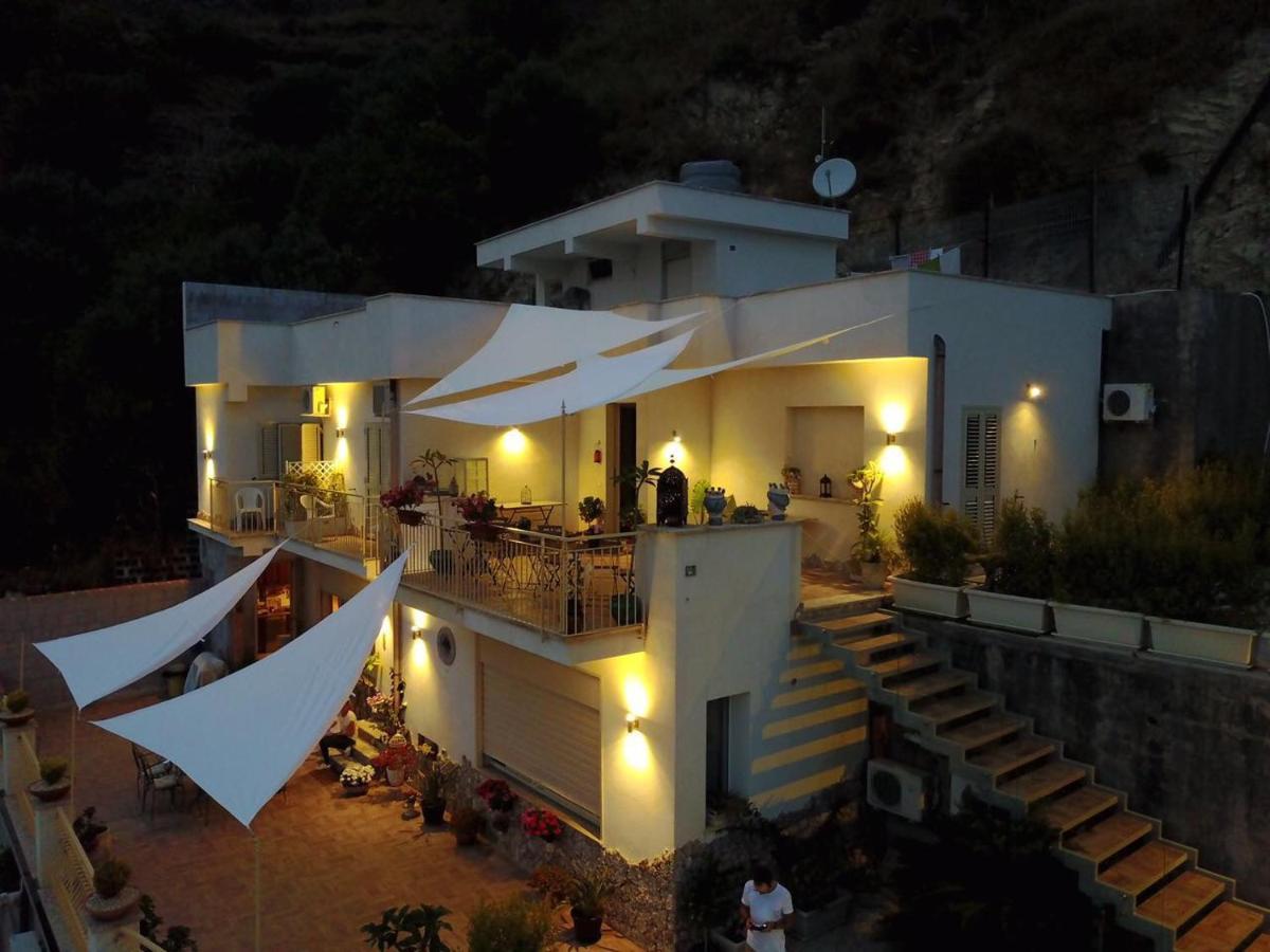 Bed and Breakfast Bellavista Taormina Exterior foto