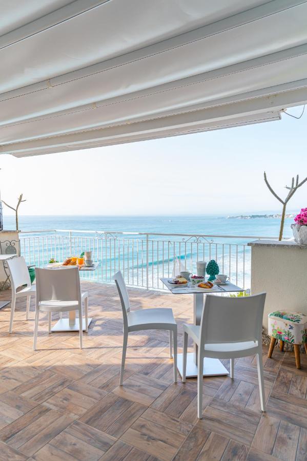 Bed and Breakfast Bellavista Taormina Exterior foto