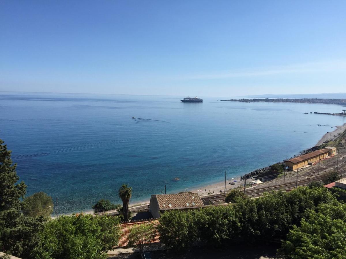Bed and Breakfast Bellavista Taormina Exterior foto